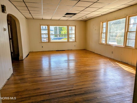 Tiny photo for 127 E Lynn Street, Edgerton, OH 43517 (MLS # 10014472)