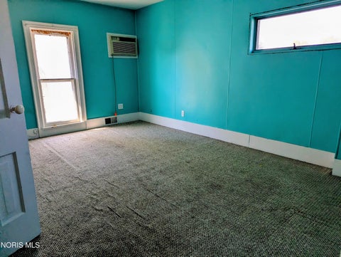 Tiny photo for 127 E Lynn Street, Edgerton, OH 43517 (MLS # 10014472)