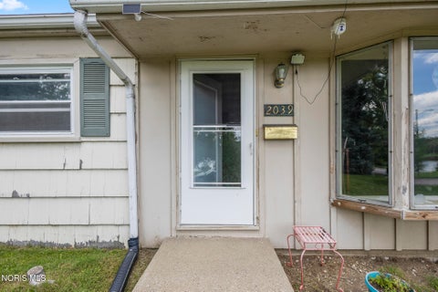 Tiny photo for 2039 N Ravine Parkway, Toledo, OH 43605 (MLS # 10013355)