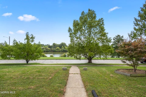 Tiny photo for 2039 N Ravine Parkway, Toledo, OH 43605 (MLS # 10013355)