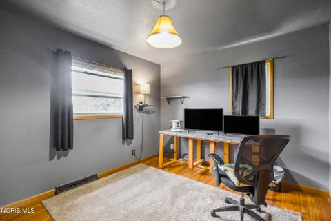 Tiny photo for 2039 N Ravine Parkway, Toledo, OH 43605 (MLS # 10013355)