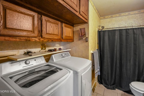 Tiny photo for 2039 N Ravine Parkway, Toledo, OH 43605 (MLS # 10013355)