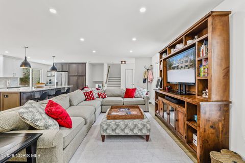 Tiny photo for 2203 Innisbrook Road, Ottawa Hills, OH 43606 (MLS # 10003386)