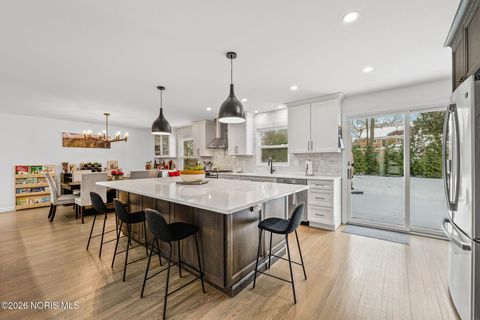 Tiny photo for 2203 Innisbrook Road, Ottawa Hills, OH 43606 (MLS # 10003386)