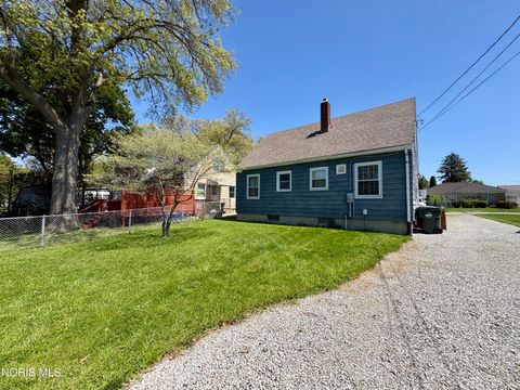 Tiny photo for 535 N Washington Street, Tiffin, OH 44883 (MLS # 10007432)