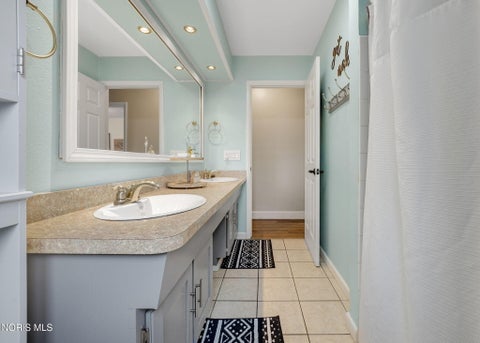 Tiny photo for 354 Shrewsbury Road, Holland, OH 43528 (MLS # 10013304)