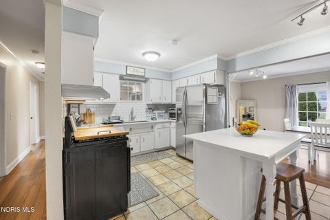 Tiny photo for 354 Shrewsbury Road, Holland, OH 43528 (MLS # 10013304)