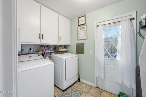 Tiny photo for 354 Shrewsbury Road, Holland, OH 43528 (MLS # 10013304)