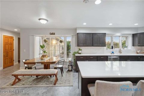 Tiny photo for 25581 Normandy Road, Perrysburg, OH 43551 (MLS # 10001924)