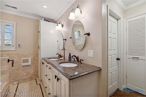 Tiny photo for 25581 Normandy Road, Perrysburg, OH 43551 (MLS # 10001924)