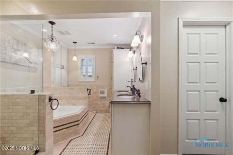 Tiny photo for 25581 Normandy Road, Perrysburg, OH 43551 (MLS # 10001924)