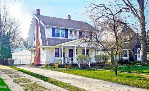 Photo of 2319 Middlesex Drive, Toledo, OH 43606 (MLS # 10006078)