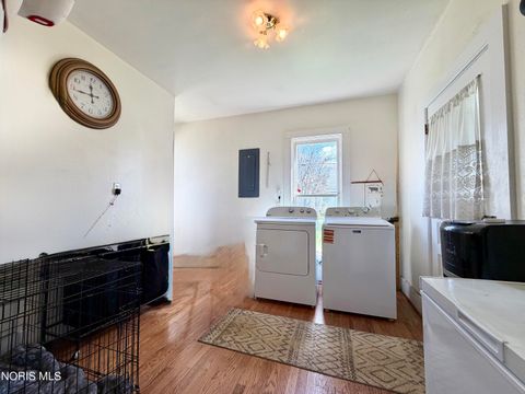 Tiny photo for 637 Jefferson Avenue, Defiance, OH 43512 (MLS # 10006353)