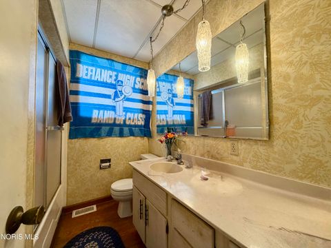 Tiny photo for 637 Jefferson Avenue, Defiance, OH 43512 (MLS # 10006353)