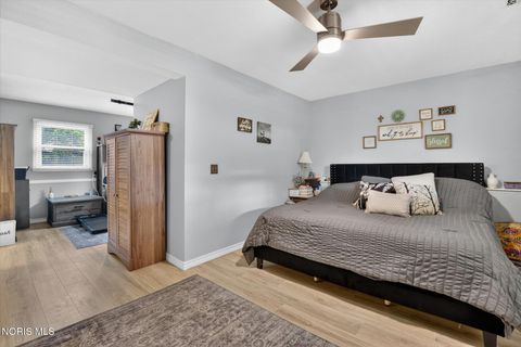 Tiny photo for 1324 Winghaven Road, Maumee, OH 43537 (MLS # 10007352)