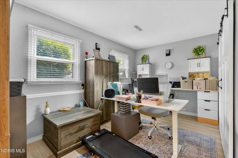 Tiny photo for 1324 Winghaven Road, Maumee, OH 43537 (MLS # 10007352)