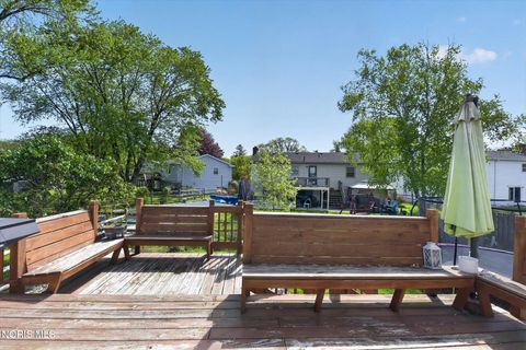 Tiny photo for 1324 Winghaven Road, Maumee, OH 43537 (MLS # 10007352)