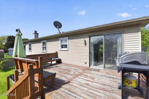 Tiny photo for 1324 Winghaven Road, Maumee, OH 43537 (MLS # 10007352)