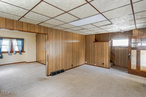 Tiny photo for 648 Woodsdale Avenue, Toledo, OH 43609 (MLS # 10008796)