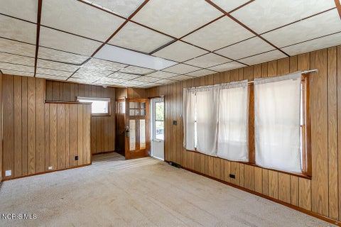 Tiny photo for 648 Woodsdale Avenue, Toledo, OH 43609 (MLS # 10008796)