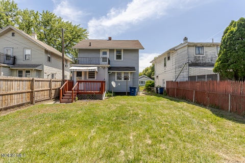 Tiny photo for 648 Woodsdale Avenue, Toledo, OH 43609 (MLS # 10008796)