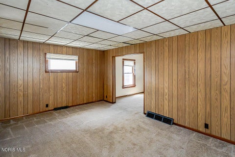 Tiny photo for 648 Woodsdale Avenue, Toledo, OH 43609 (MLS # 10008796)