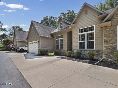 Tiny photo for 6423 Thamletz Drive, Sylvania, OH 43560 (MLS # 10011522)