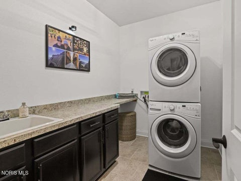 Tiny photo for 6423 Thamletz Drive, Sylvania, OH 43560 (MLS # 10011522)