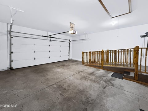 Tiny photo for 59 Aynsley Landing, Bowling Green, OH 43402 (MLS # 10014023)