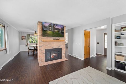 Tiny photo for 904 Apple Creek Drive, Perrysburg, OH 43551 (MLS # 10006189)