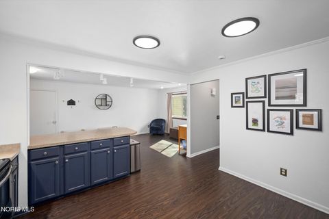 Tiny photo for 904 Apple Creek Drive, Perrysburg, OH 43551 (MLS # 10006189)