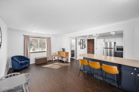 Tiny photo for 904 Apple Creek Drive, Perrysburg, OH 43551 (MLS # 10006189)