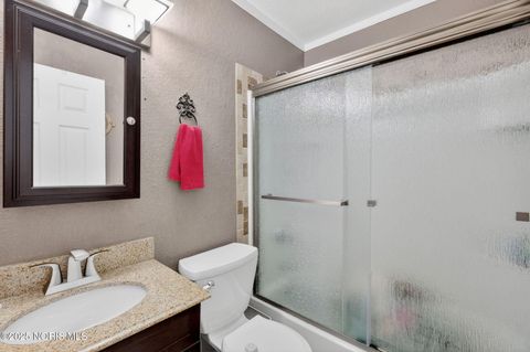 Tiny photo for 430 E 3rd Street, Perrysburg, OH 43551 (MLS # 10002462)