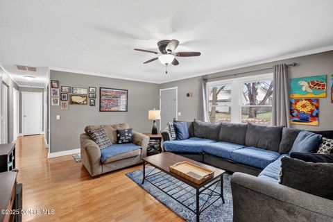 Tiny photo for 430 E 3rd Street, Perrysburg, OH 43551 (MLS # 10002462)