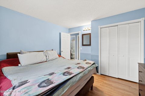 Tiny photo for 430 E 3rd Street, Perrysburg, OH 43551 (MLS # 10002462)