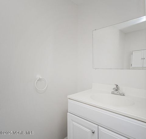 Tiny photo for 5338 Amsden Avenue, Toledo, OH 43613 (MLS # 10000287)