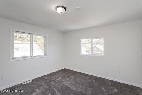 Tiny photo for 5338 Amsden Avenue, Toledo, OH 43613 (MLS # 10000287)