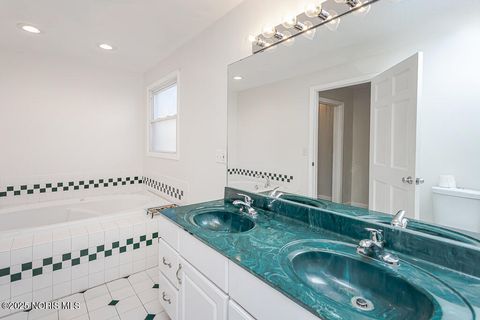 Tiny photo for 5338 Amsden Avenue, Toledo, OH 43613 (MLS # 10000287)