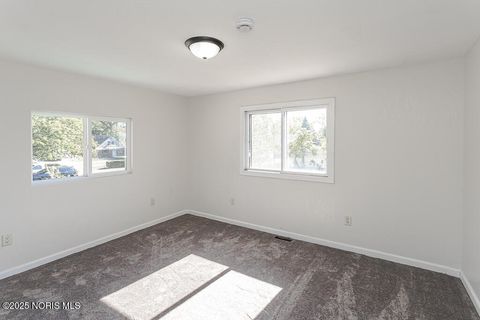 Tiny photo for 5338 Amsden Avenue, Toledo, OH 43613 (MLS # 10000287)