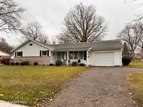 Photo of 311 W South Street, Bryan, OH 43506 (MLS # 10001951)