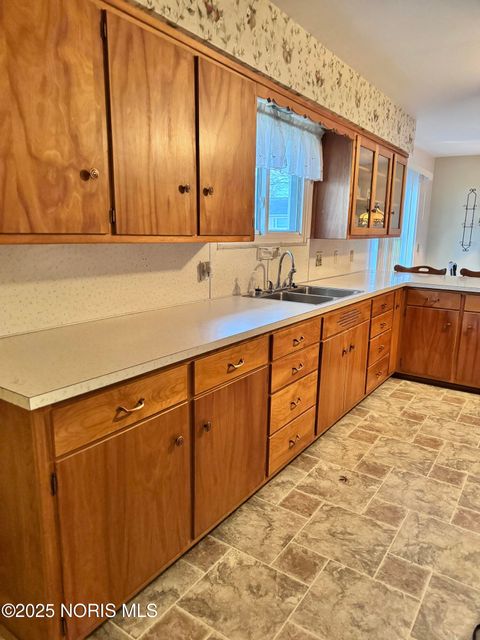 Tiny photo for 311 W South Street, Bryan, OH 43506 (MLS # 10001951)