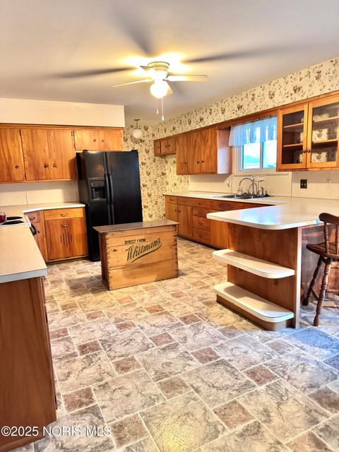 Tiny photo for 311 W South Street, Bryan, OH 43506 (MLS # 10001951)