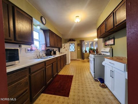 Tiny photo for 822 Culley Road, Holland, OH 43528 (MLS # 10006304)