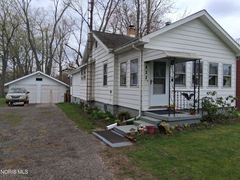 Tiny photo for 822 Culley Road, Holland, OH 43528 (MLS # 10006304)