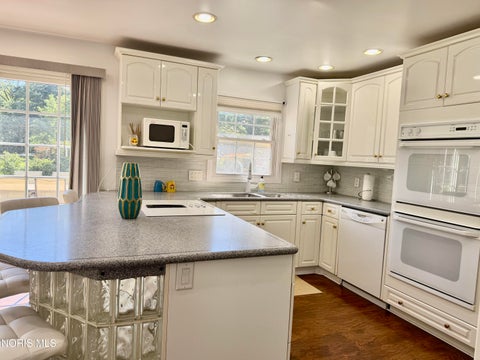 Tiny photo for 4447 Sulgrave Drive, Toledo, OH 43623 (MLS # 10013962)