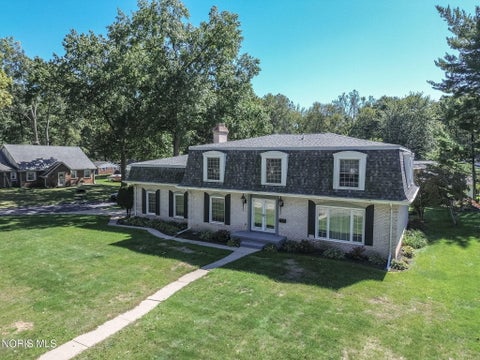 Homes For Sale - 4447 Sulgrave Drive<br/> Toledo, OH 43623