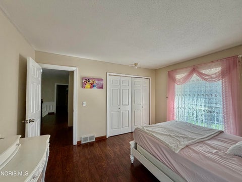 Tiny photo for 4447 Sulgrave Drive, Toledo, OH 43623 (MLS # 10013962)