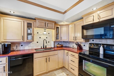 Tiny photo for 4216 Appomattox Drive, Sylvania, OH 43560 (MLS # 10012537)
