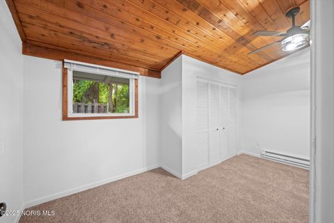 Tiny photo for 3144 E Lincolnshire Boulevard, Toledo, OH 43606 (MLS # 10000910)