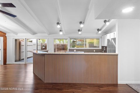 Tiny photo for 3144 E Lincolnshire Boulevard, Toledo, OH 43606 (MLS # 10000910)